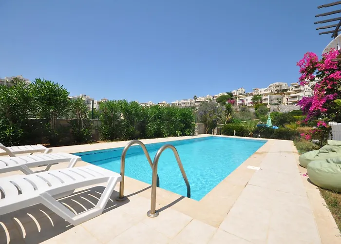 Villa Romantica 17 *